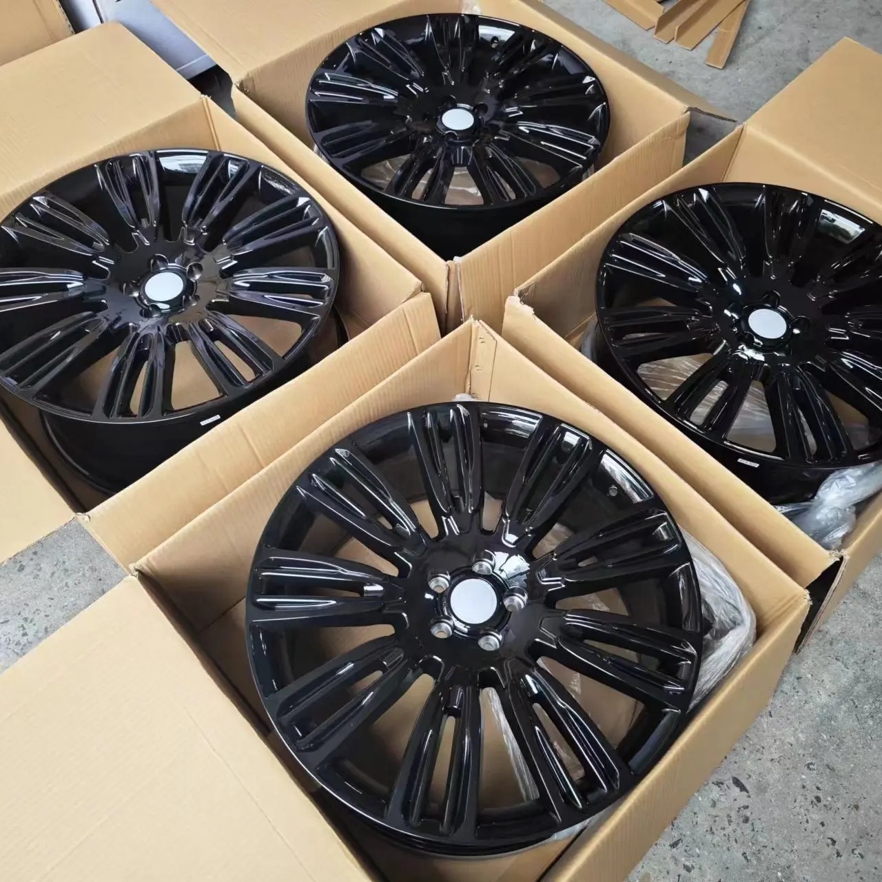 YQ Factory Price Sport Car Wheels 20 21 22 inch 5X120 5X108 Gloss Black Alloy Casting Car wheel Rims for ranger rover Car Wheels