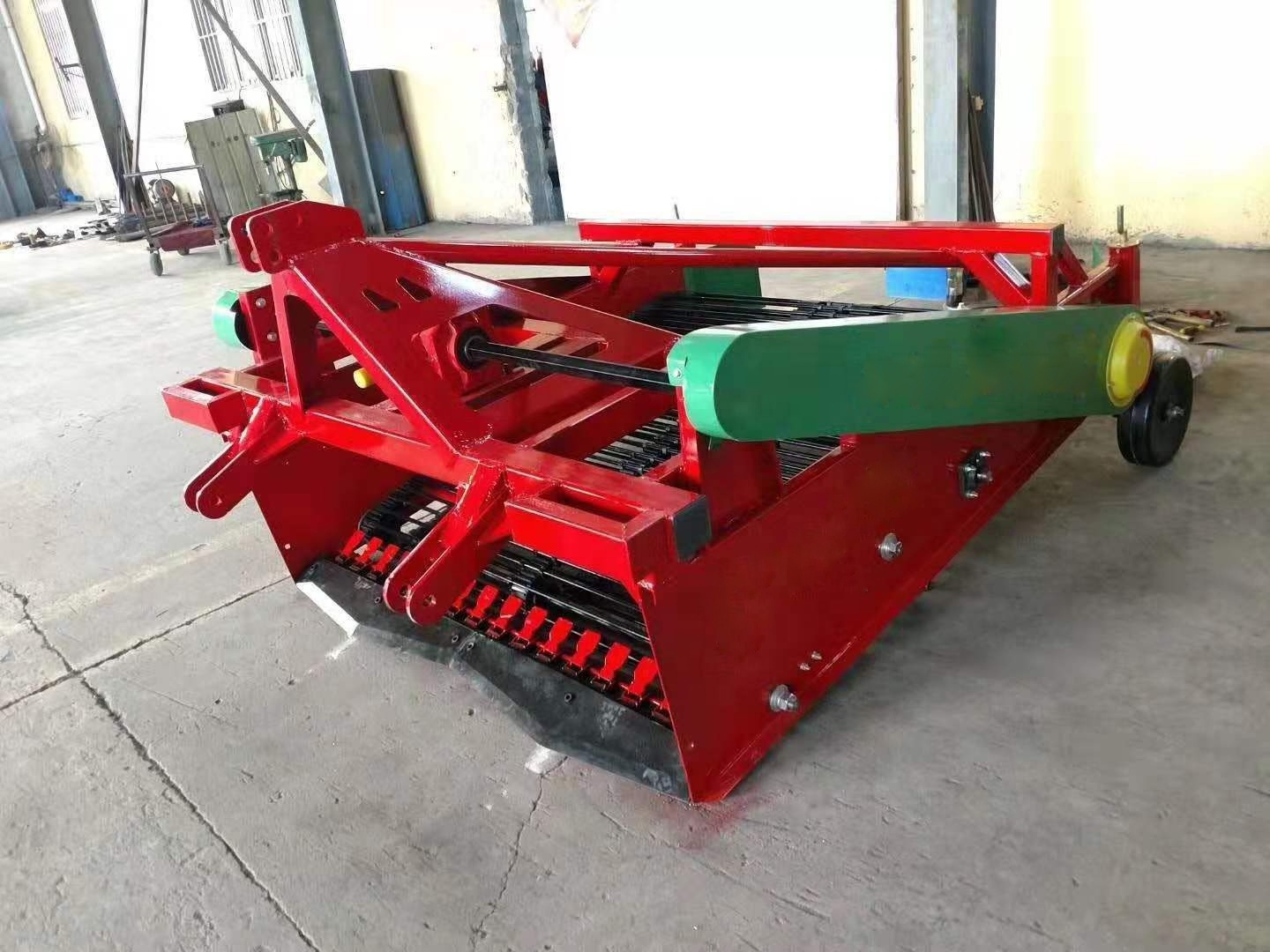 3 point mounted mini tractor potato harvester potato digger machine