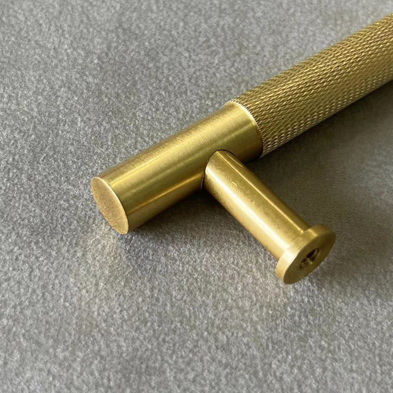 Solid Brass Color Furniture Hardware Cabinet Door T Bar Knurling Drawer Aluminum Brass Pull Handle