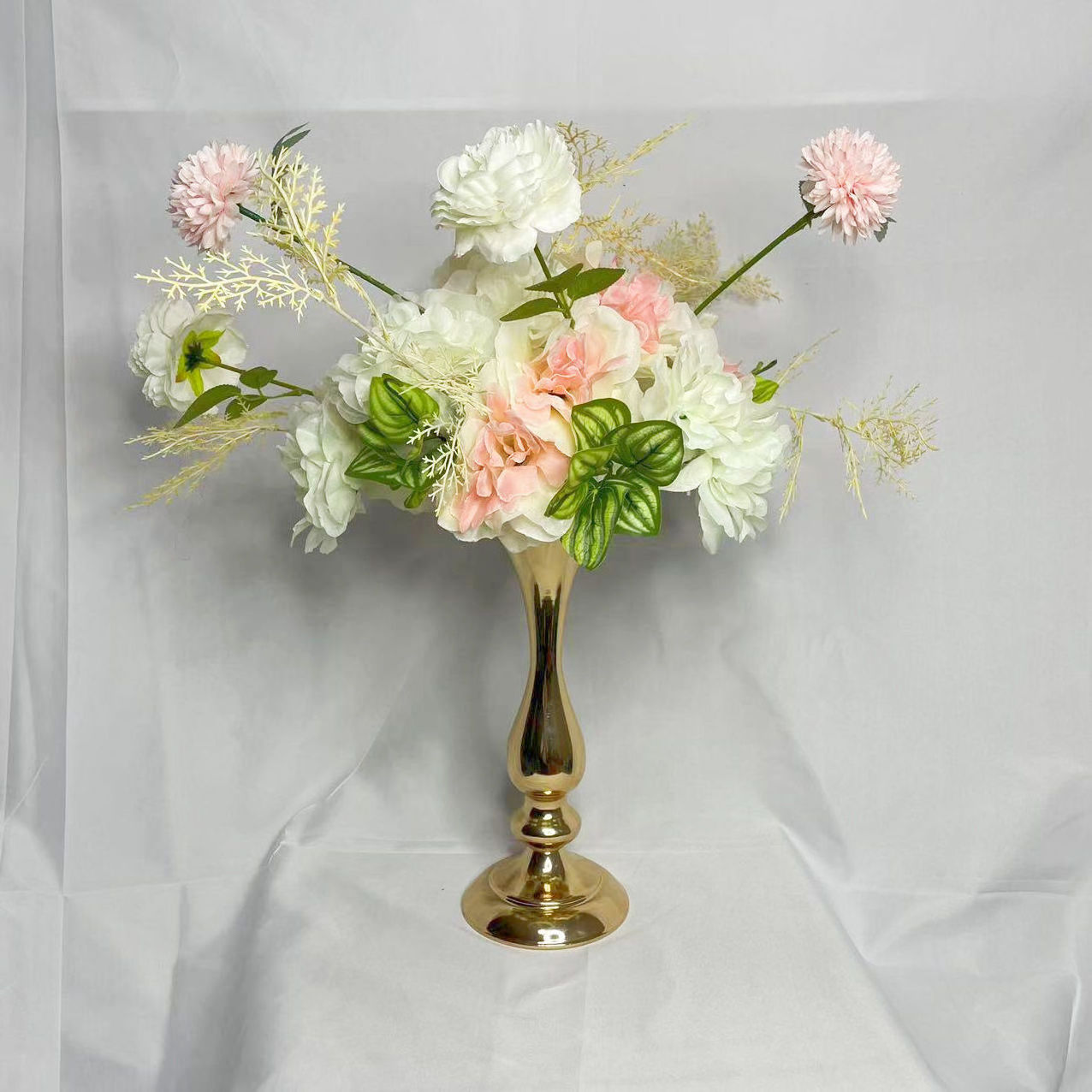 YOUYIZUO Flowers Ball With Pampas Flower Row Artificial Flower Centerpieces For Wedding Decoration