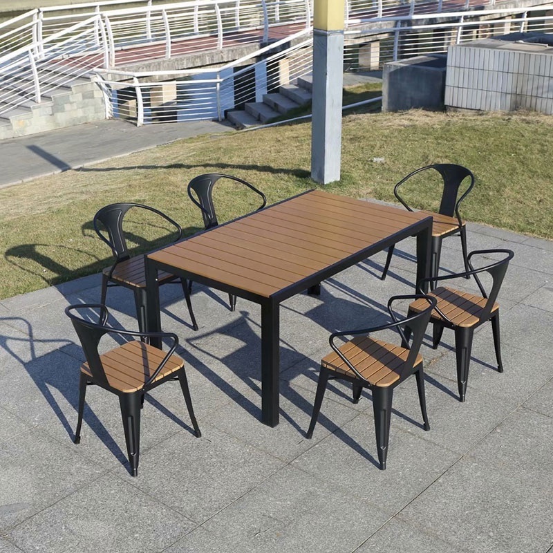 China factory wholesale new plastic wood table chair outdoor roof table chair holiday garden chair furniture