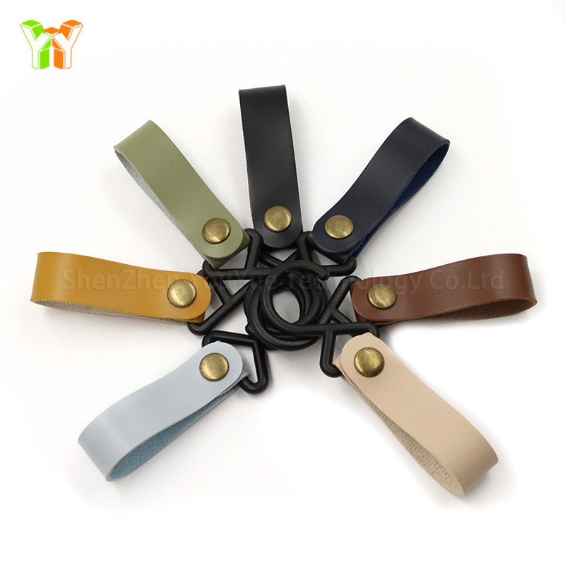 RTS Durable Leather Camping Wood Hanger Strap Kitchen Cooking Hanger Hooks hanging Hook For Outdoor