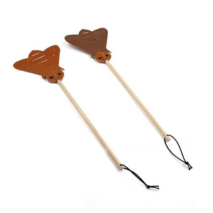 Fly shaped flapper creative leather flyswatter mosquito swatter wooden stick swatter