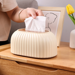 Luxury Plastic Napkin Holder Tissue Box with Bamboo Lid Custom Logo Stand Box Napkin Holder for Restaurant Bar Hotel