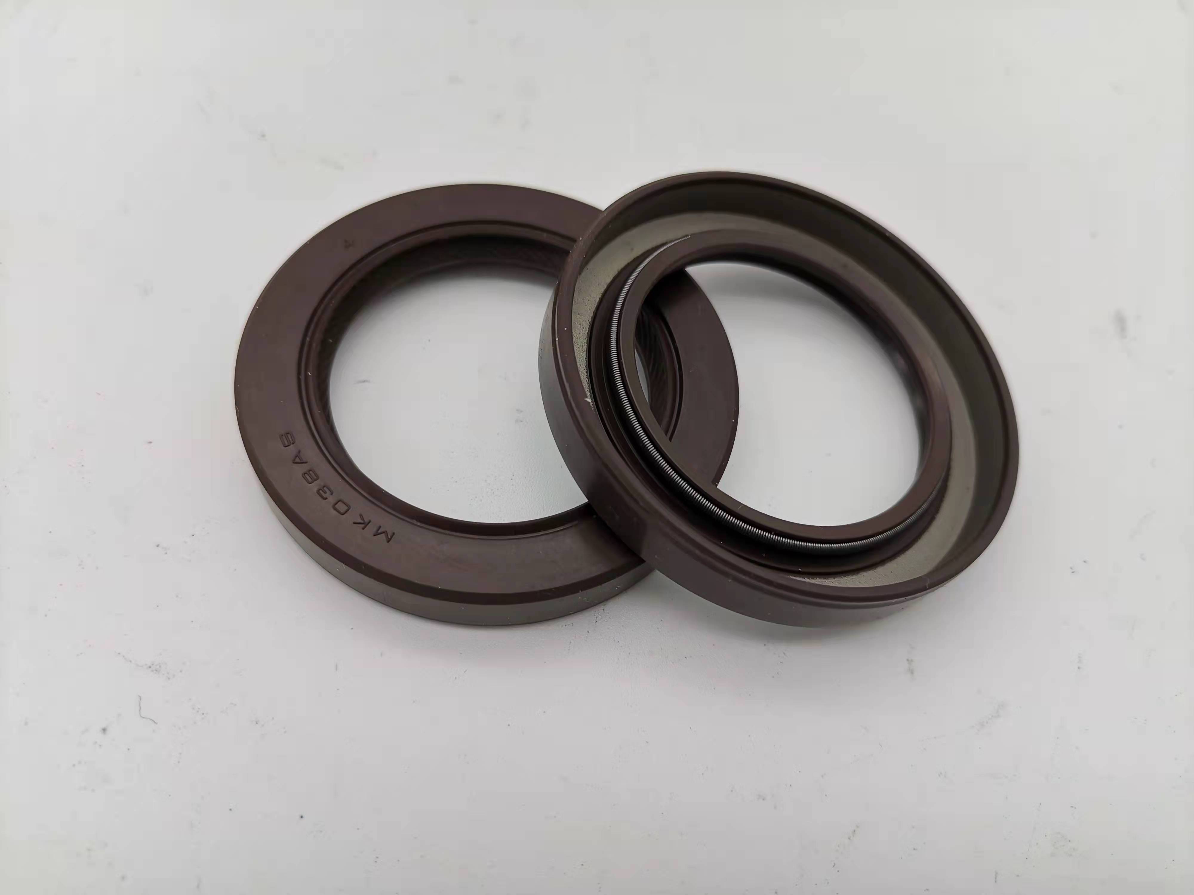 81-40LE Transmission   Gearbox  Front oil seal