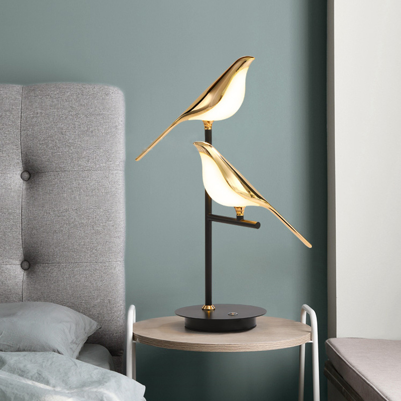 Modern Living Room Bedroom Indoor Decorative Bed Side Table Lamp Metal Rose Gold Home Decor Dimmable Touch Led Desk Lamp