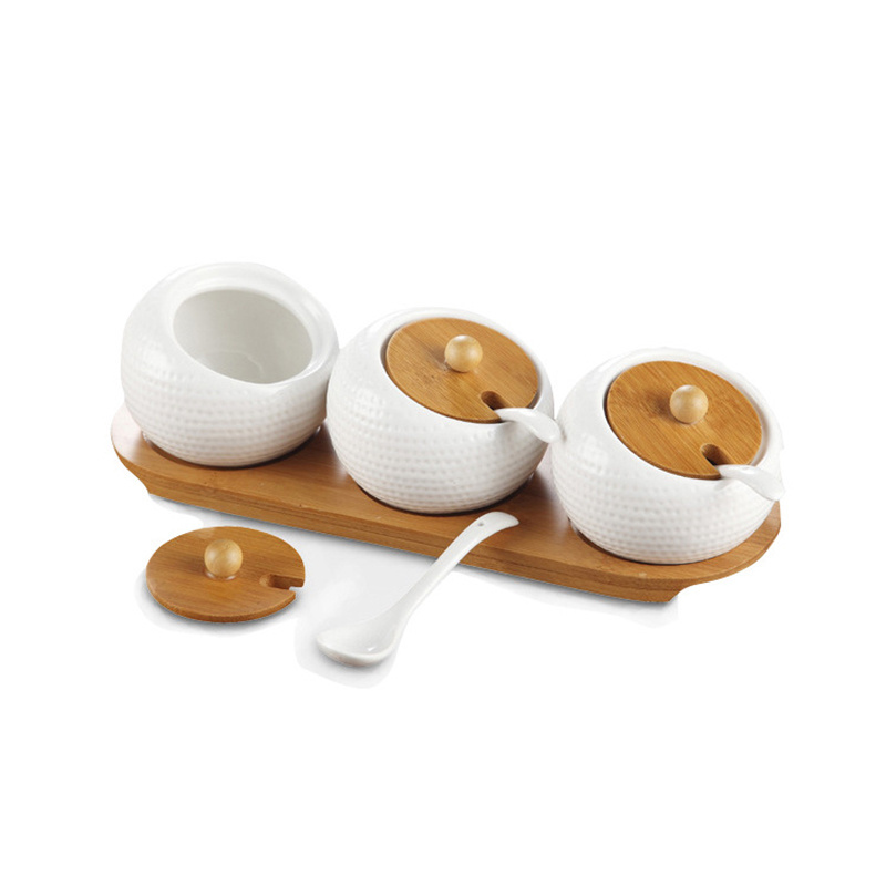 White Golf Shape Porcelain Condiment Jar With Bamboo Lid Ceramic Spoon And Bamboo Tray Set No Chemical Smell