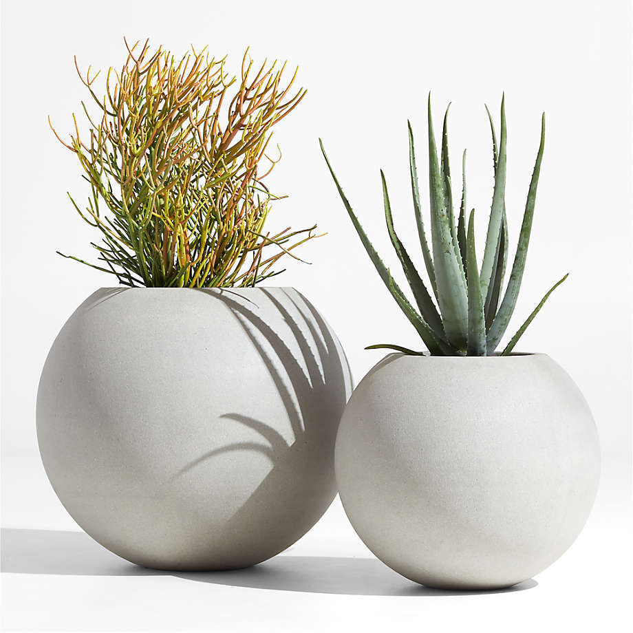 Unique Ball Shape Indoor Outdoor Planter Cement Ceramic Flower Pot for Succulent Cactus