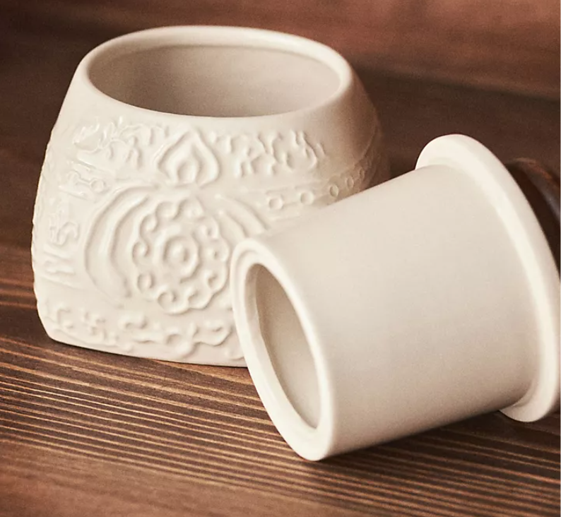 French Ceramic Butter Keeper Embossed Design Butter Crock with Handy Knob for Keeping Butter/Cheese Fresh