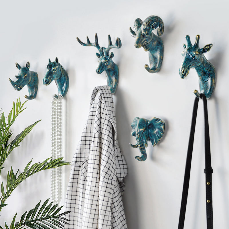 Fashion Deer Head Coat Hook Adhesive Hanger Resin Animal Pattern Decorative Wall Antler Key Rack Home Decoration Gifts 2022