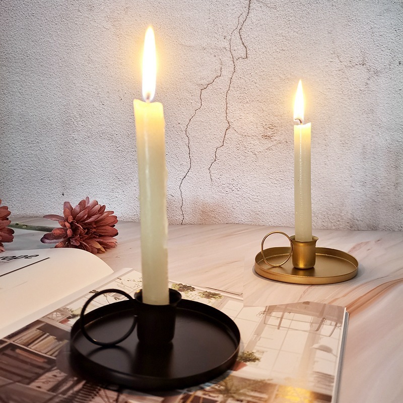 Candle Holder Metal Creative Retro Candlestick Taper Candle Holder with Handle for Tabletop Wedding Party Christmas Decoration