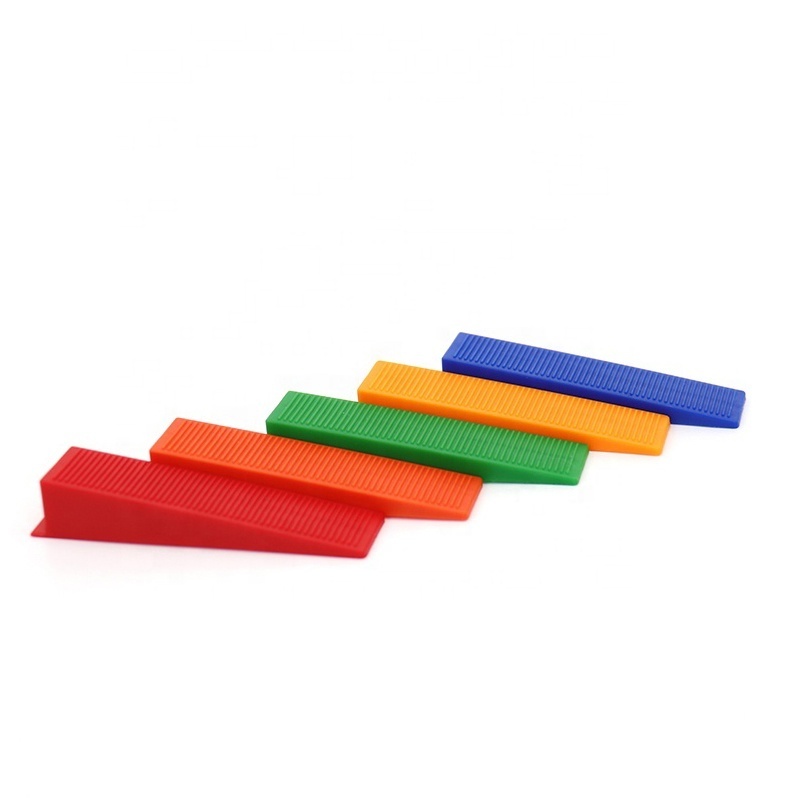 Hot selling 100pcs per bag factory floor wall tiling leveling clips for 1/8'' thickness tile spacers and pliers