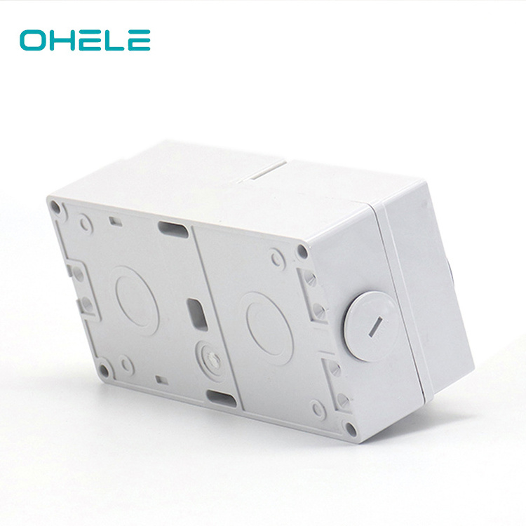 High Quality Waterproof IP66 switch socket  with Waterproof cover for outdoor