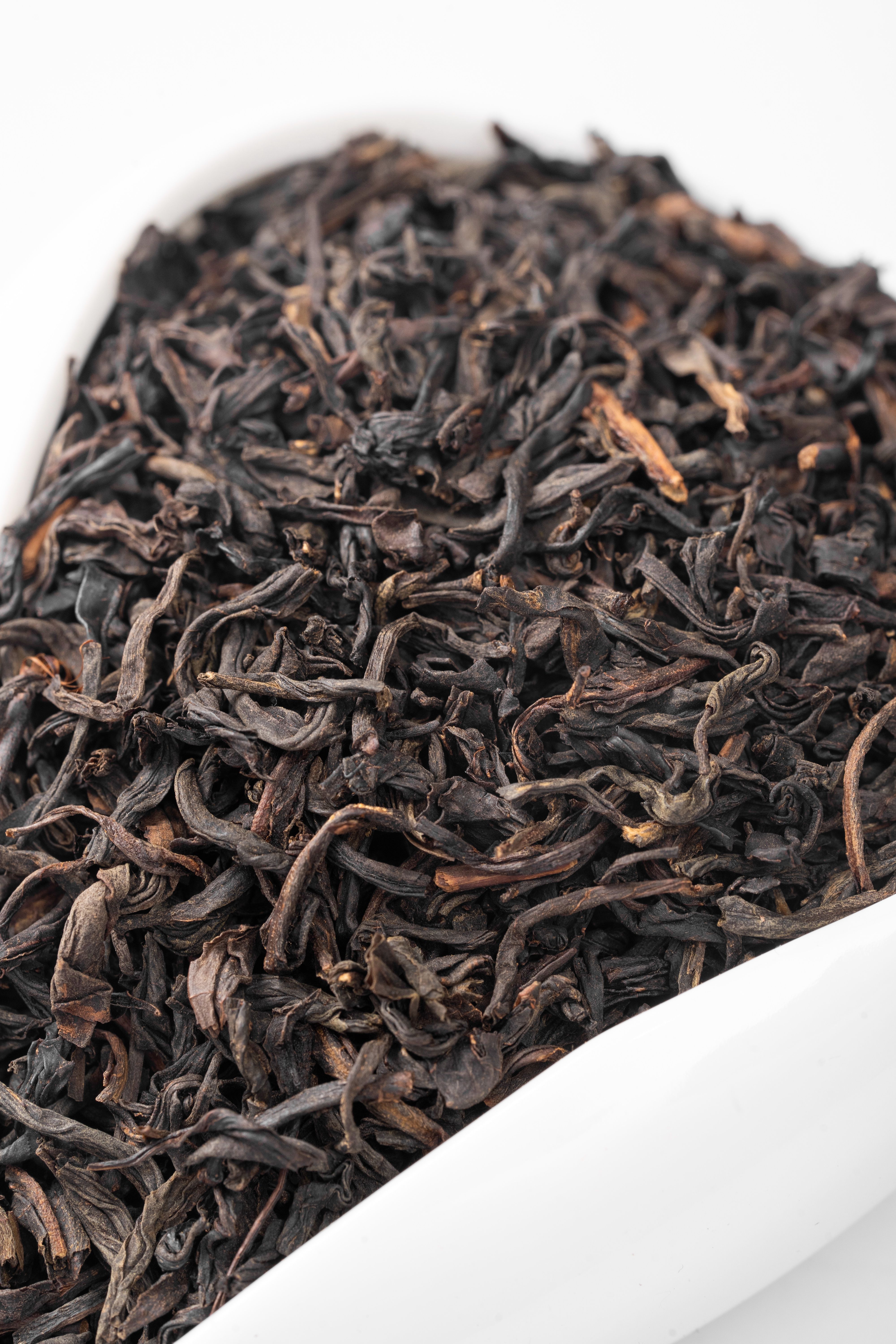 The lapsang souchong tea with smoker flavored black tea lapsang souchong smoker tea