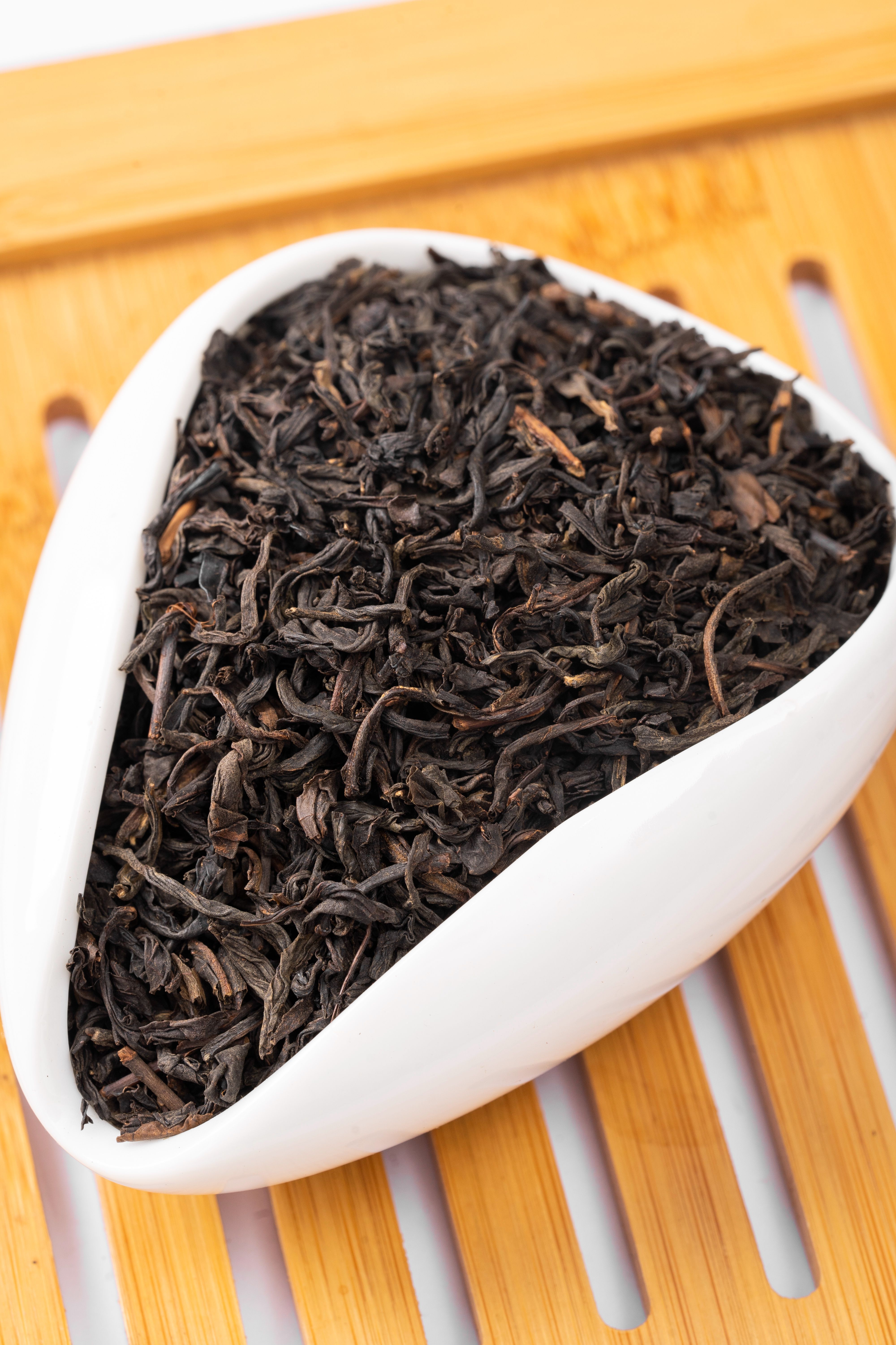 The lapsang souchong tea with smoker flavored black tea lapsang souchong smoker tea