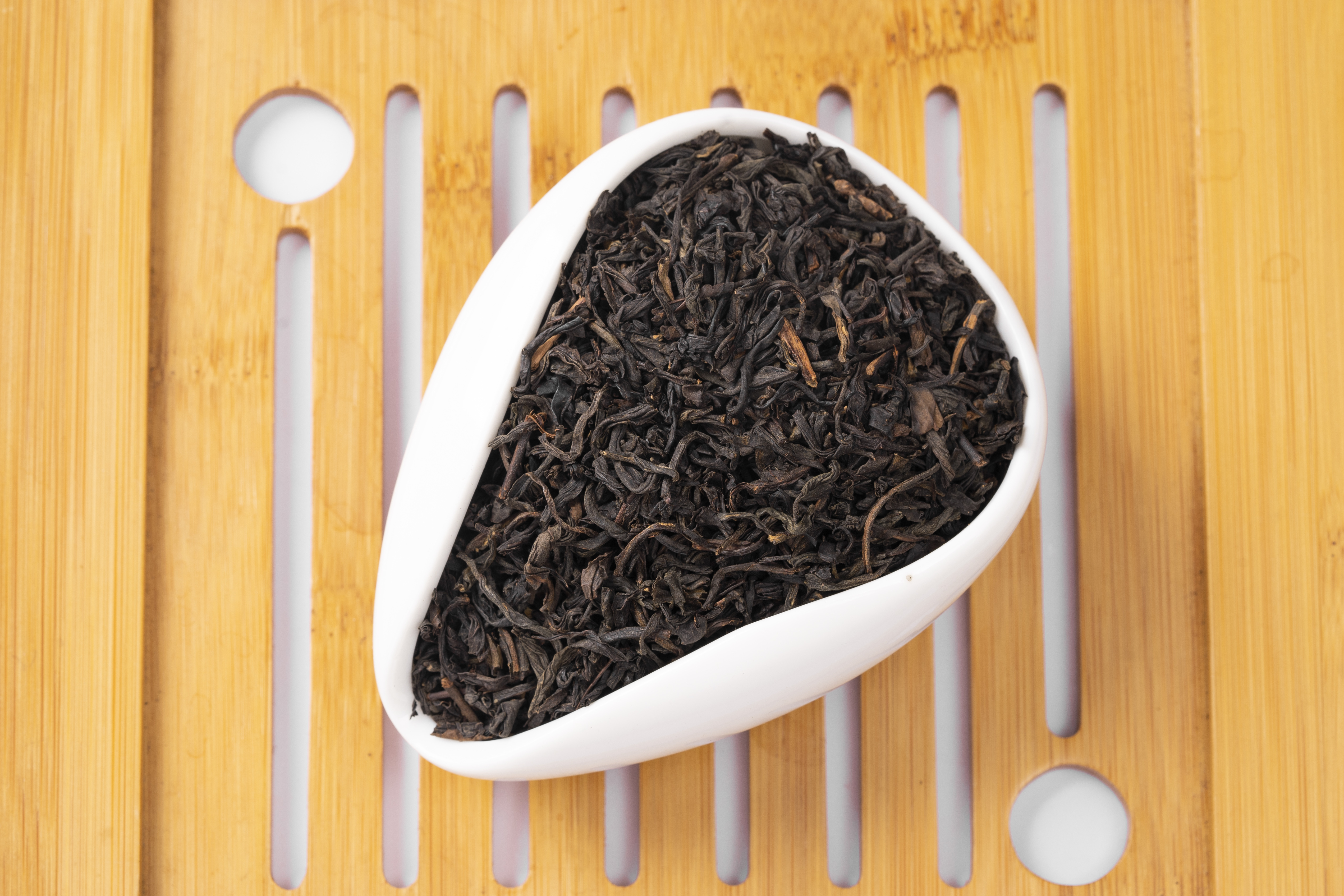 The lapsang souchong tea with smoker flavored black tea lapsang souchong smoker tea