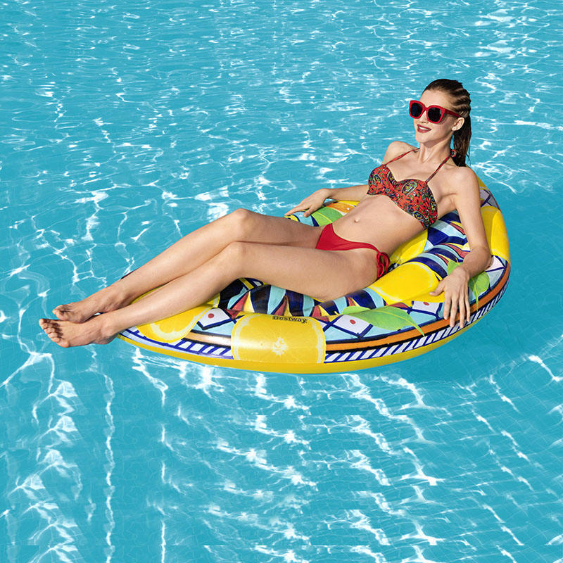 YongRong factory Pizza style pool floating cushion water floating row inflatable water cushion swimming float