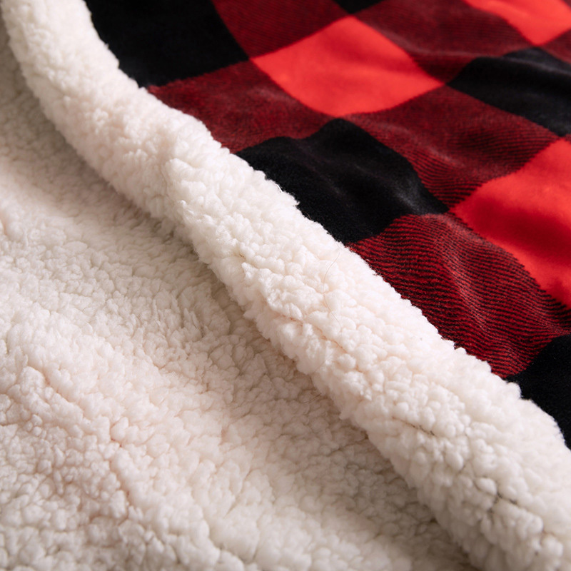 Wholesale of Double-Layered Sheepskin Fleece Blankets, Bestselling Plaid Blankets, and Flannel Blankets