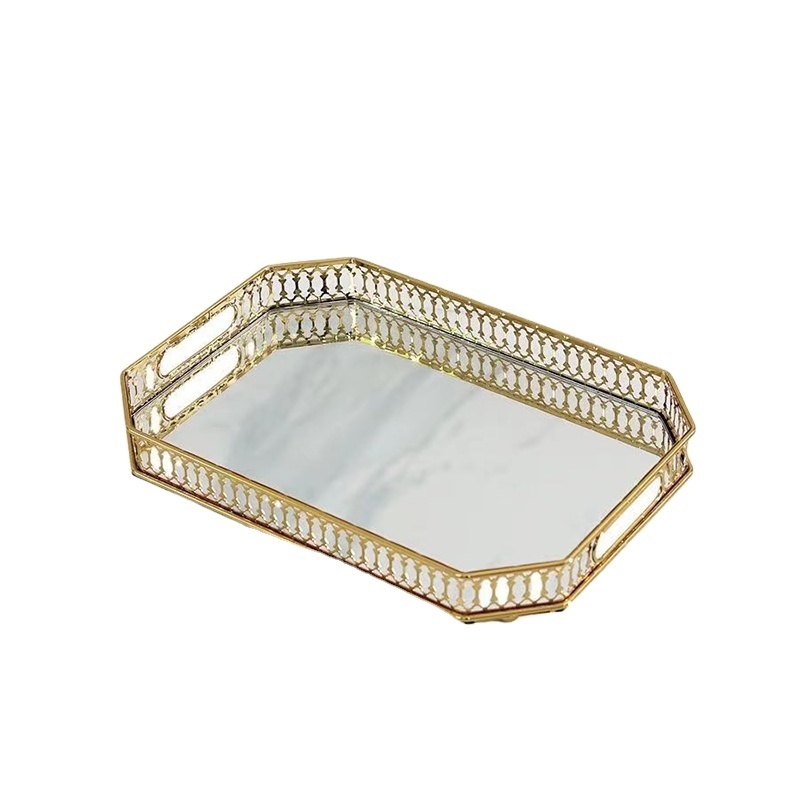 European Style Gold Carved Stainless Steel Fruit Tray for Desserts Hotels Cafes and Restaurants