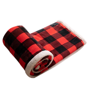 Wholesale of Double-Layered Sheepskin Fleece Blankets, Bestselling Plaid Blankets, and Flannel Blankets