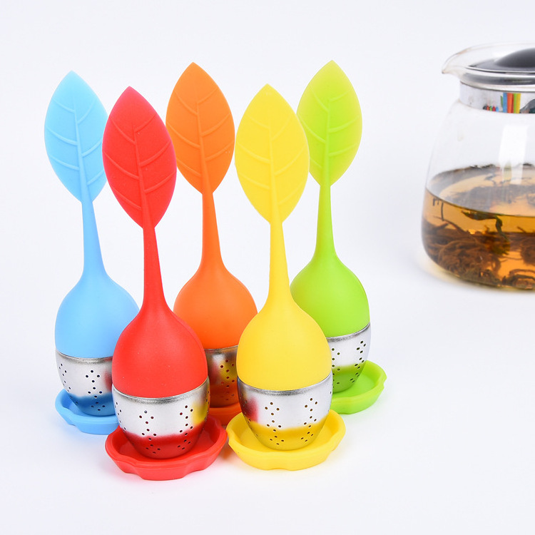 Manufacturer's direct selling reusable convenient tea maker set, silicone tea filter, metal tea set