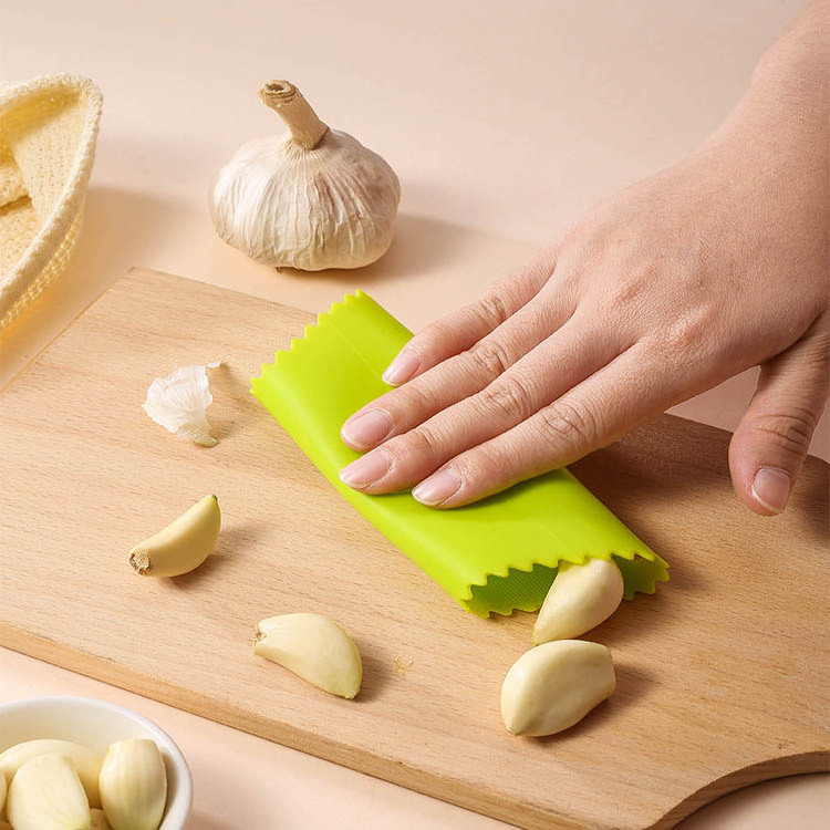 Kitchen Garlic Tube Silicone Garlic Peeler/Garlic Peeler Silicone Roller/Garlic Peeler Silicone Vegetable Tools