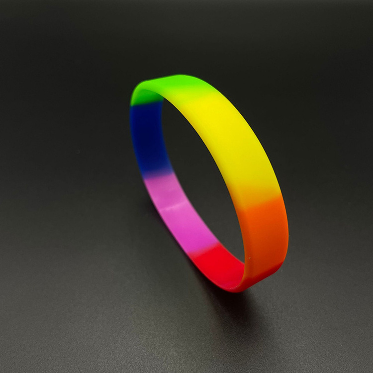 Wristband soft bracelet silicone personalisable hand band custom silicone bracelet