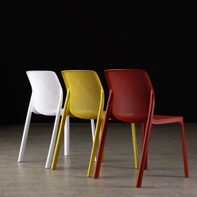 Factory Wholesale Nordic Modern Plastic Dining Chairs restaurant Stackable PP Dining Chairs