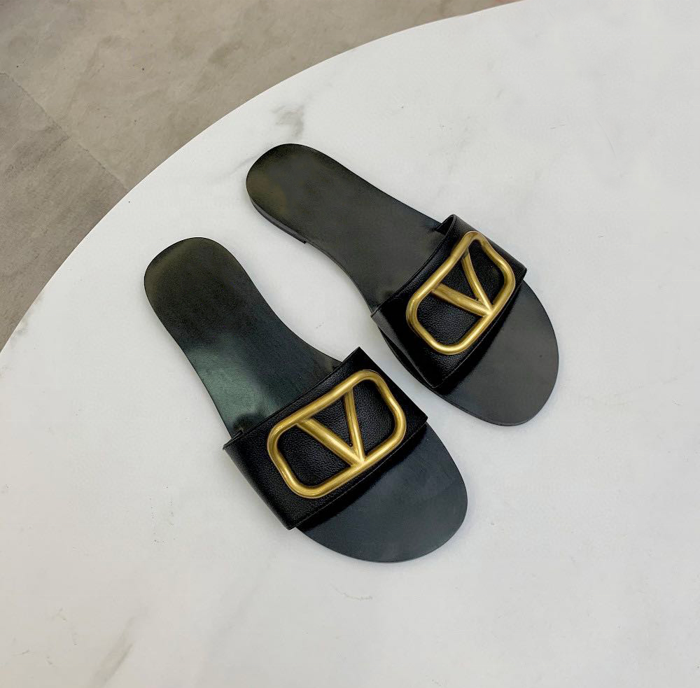 Wholesale Fashion Open Toe Footwear Beach Flat Leather VLTN Luxury Designer Brand Female  Summer Slides Women's Sandals Slippers