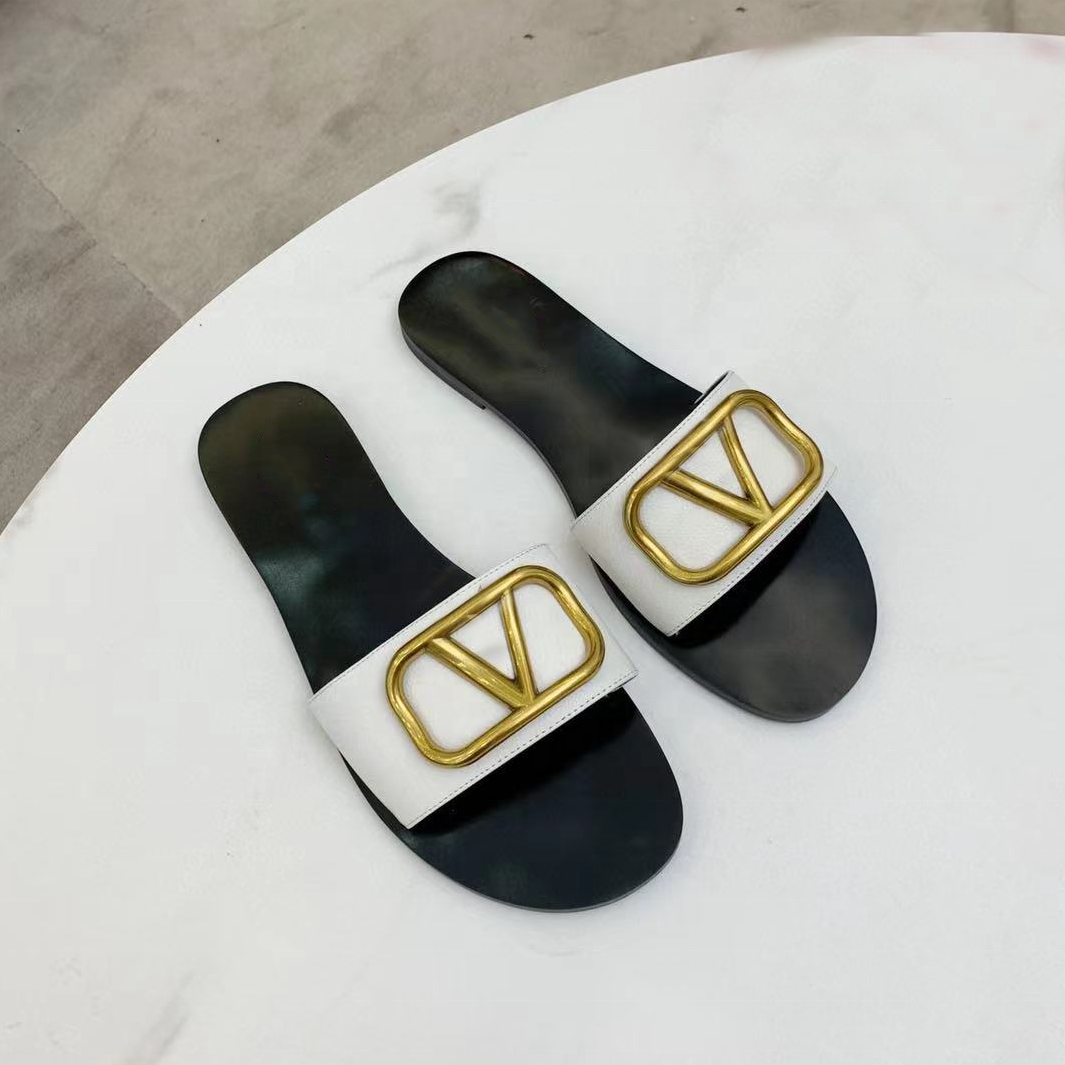 Wholesale Fashion Open Toe Footwear Beach Flat Leather VLTN Luxury Designer Brand Female  Summer Slides Women's Sandals Slippers