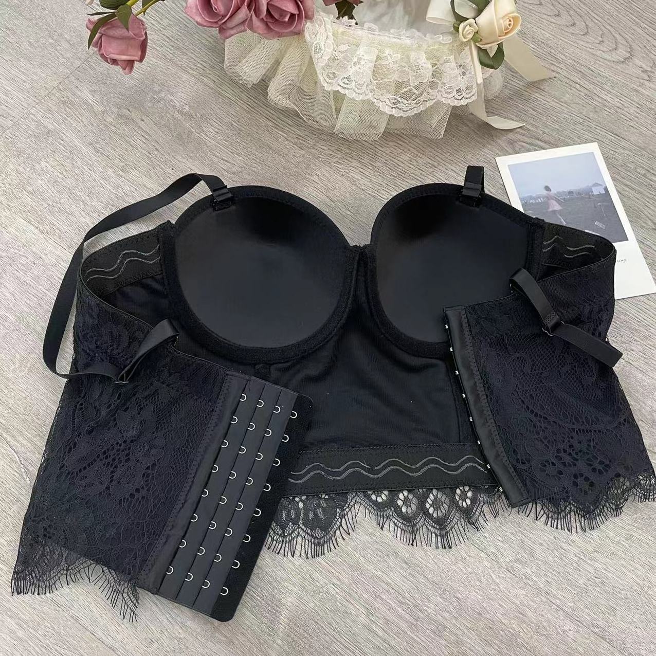 Adult Women's Sexy Summer Padded Corset Top Rhinestone Bustier in Good Shape with Diamond Design Comfortable Bra Underwear