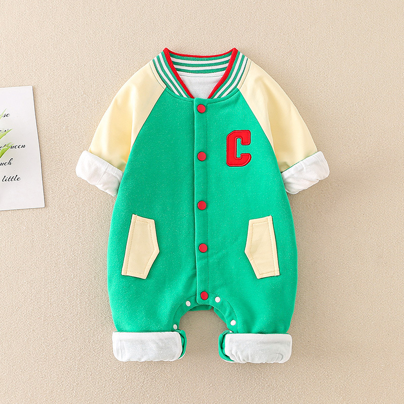 Baby clothing, children's spring and summer baby boy outing clothing, Hayi mountaineering clothing wholesale price