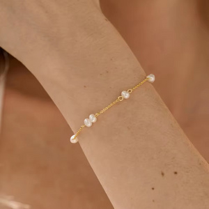 Fashion charm 18k Gold Plated Stainless Steel Pearl Bracelet Femme Ladies Bridesmaid Wedding Beaded Bracelets Bangle Women Gift