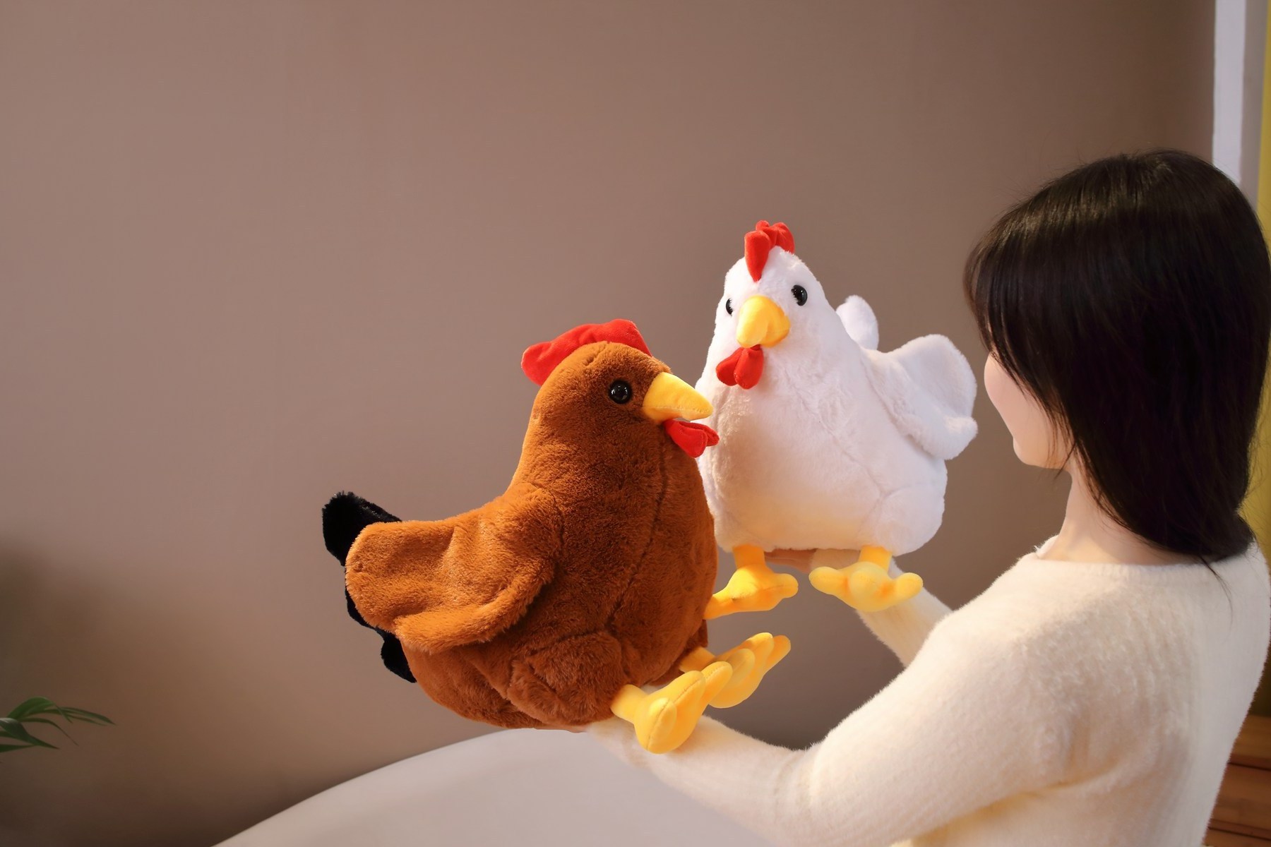 Custom Wholesale Lifelike Soft Chook Pillows White Brown Hugging Chicken plush toy Stuffed Rooster Plush Toys