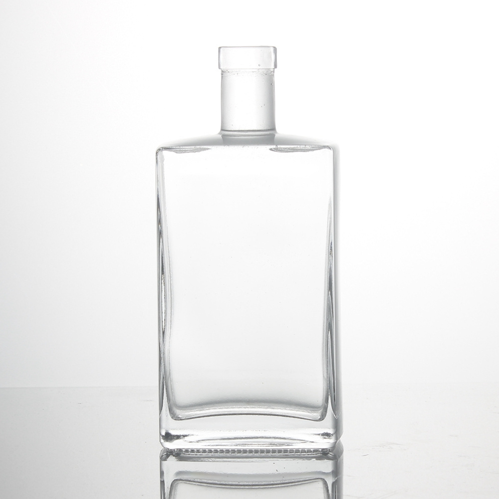 Square 750ml  gin whisky spirit vodka brandy liquor super flint glass bottle with cork screw cap