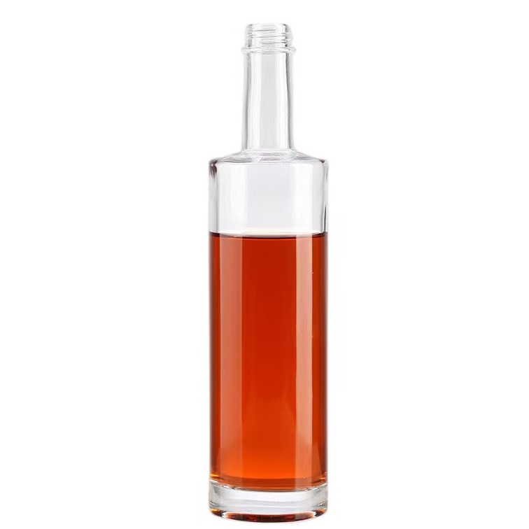 Wholesale Custom Flint Clear Round Classical Empty Brandy Gin Rum Vodka Tequila Liquor Glass Bottle with Cork Stopper