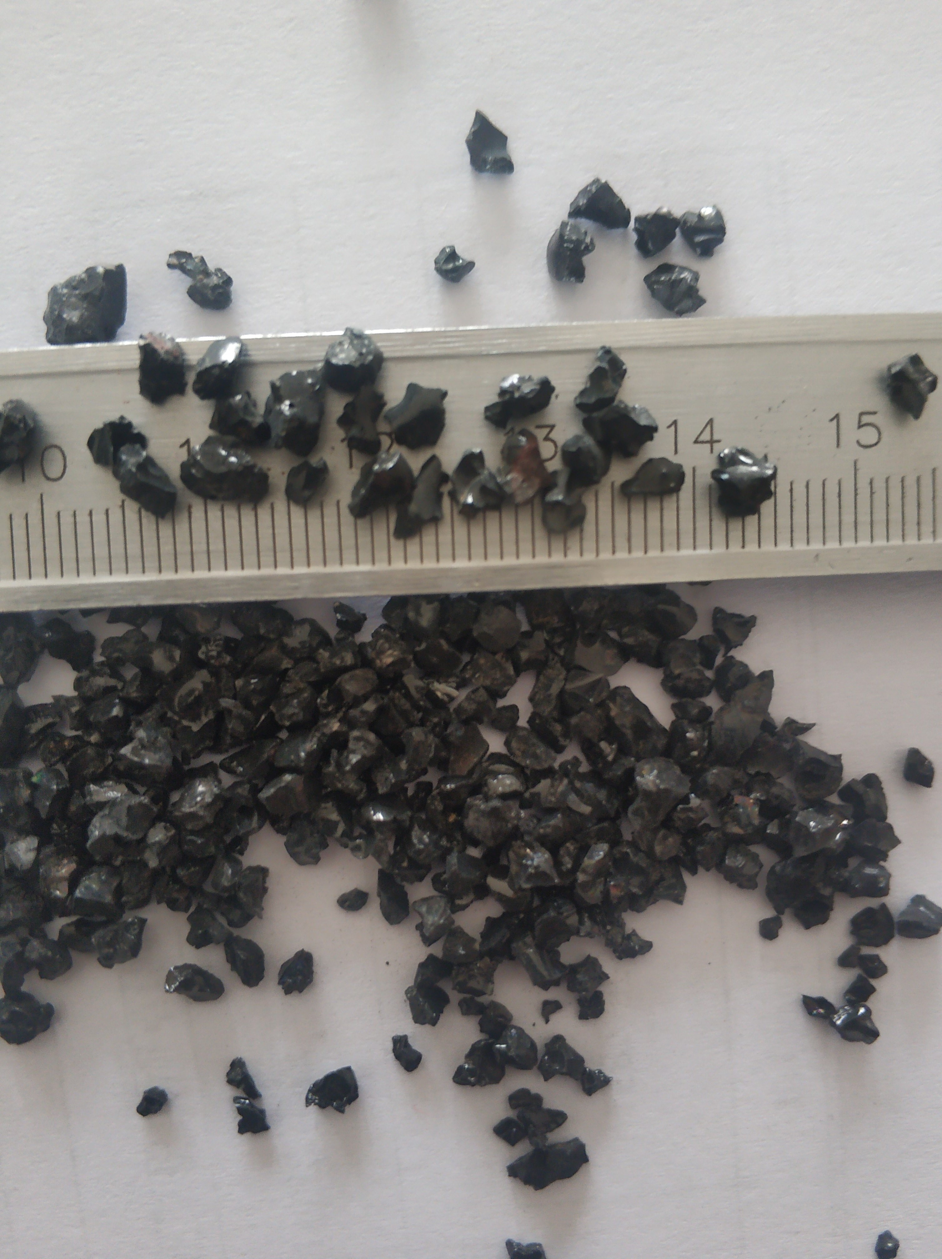 cheap price black color construction sand