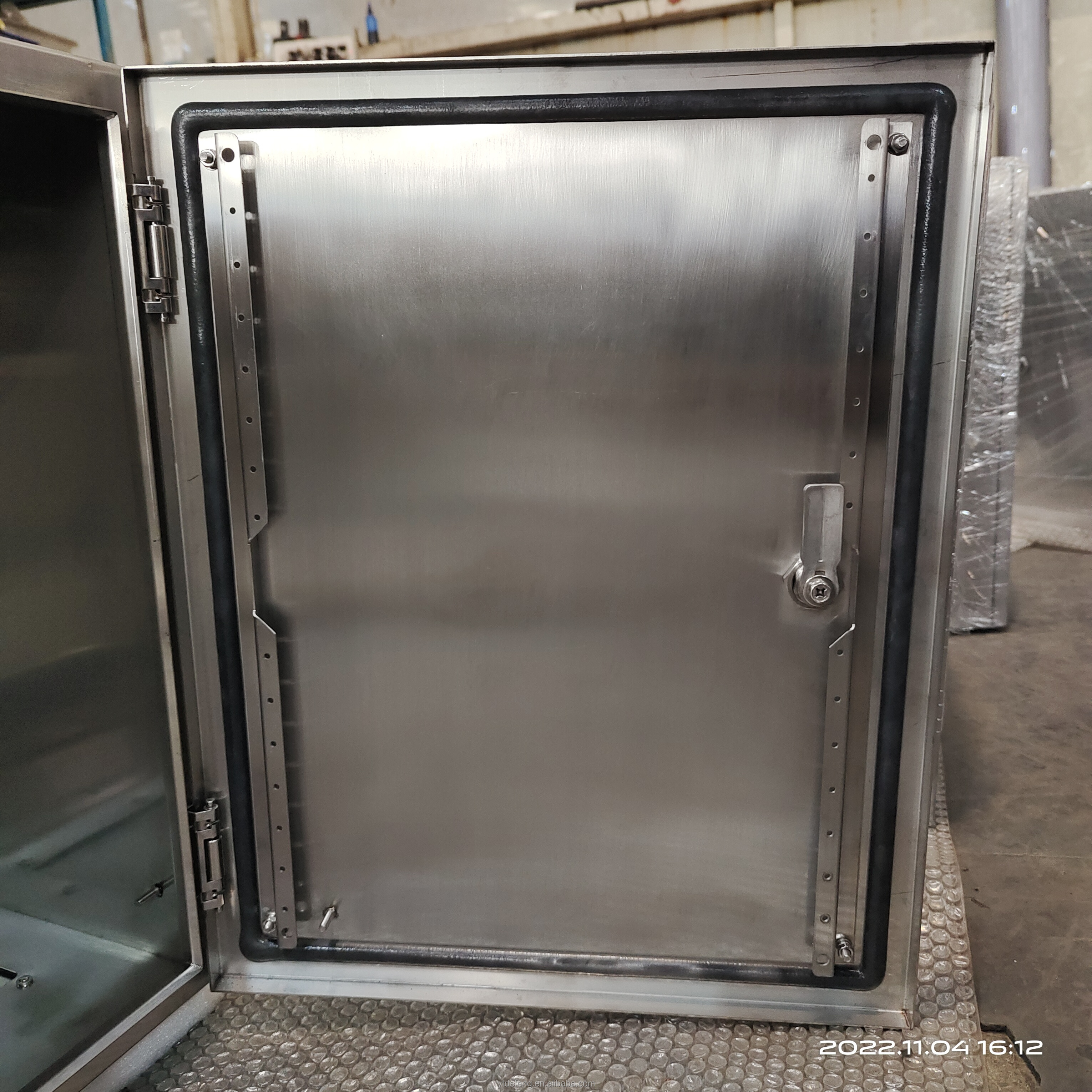 11 OEM electrical control metal box Stainless Steel boxes sheet metal enclosure manufacturer Customized