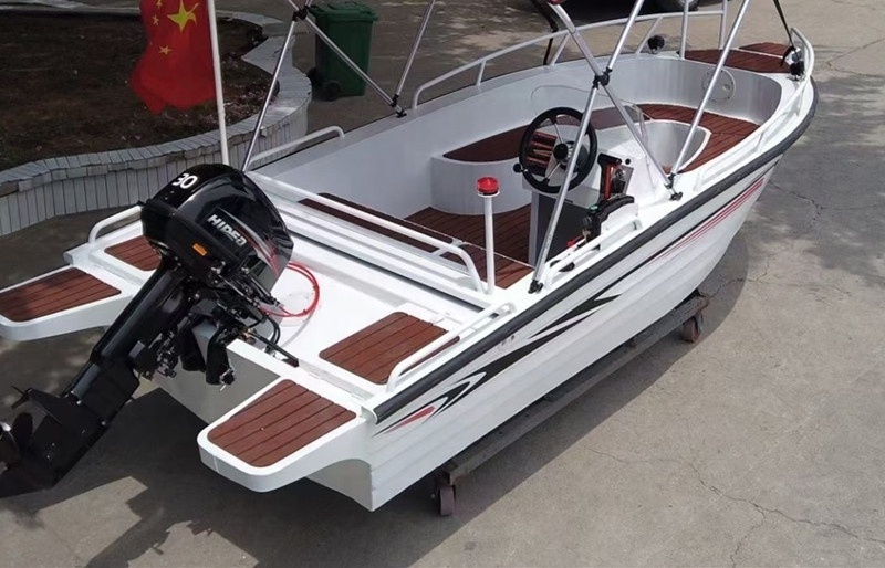 2024 New Design 420 Leisure Small Speed Boat With Outboard Engine 4.2m Luxury Yacht 14ft Aluminium Fishing boat