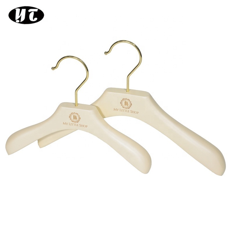 Pearl white custom baby infant wooden clothes hanger rack for kids gold hook hanger with logo