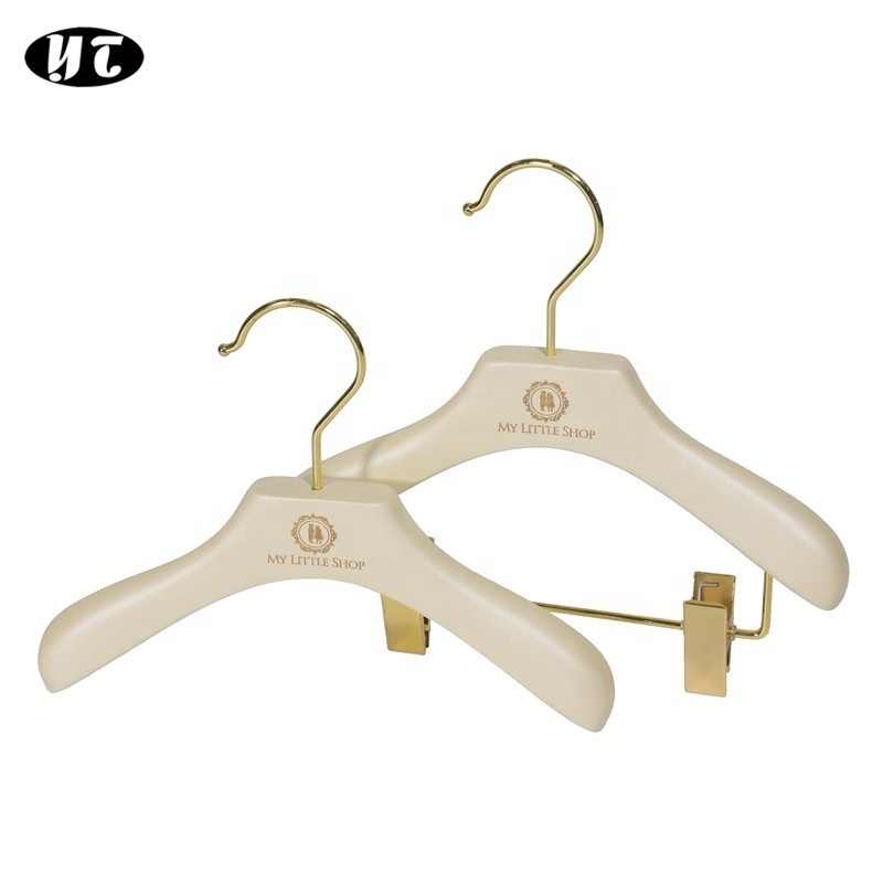 Pearl white custom baby infant wooden clothes hanger rack for kids gold hook hanger with logo