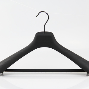 HF-011mat black clothes rubber paint suit plastic hangers for coat