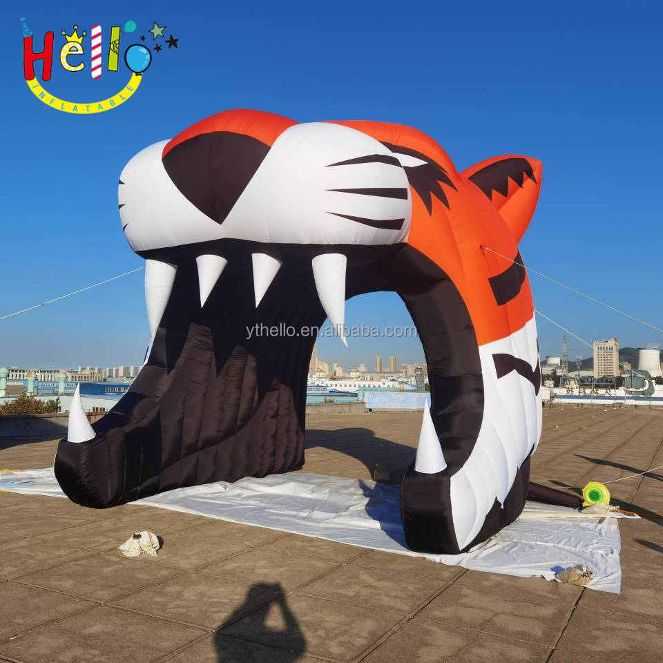 custom design tiger head entrance football inflatable mascot tunnels