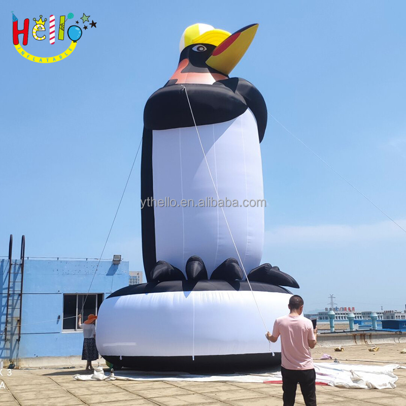 Customized Giant Inflatable Mascot Inflatable Penguin For Advertising