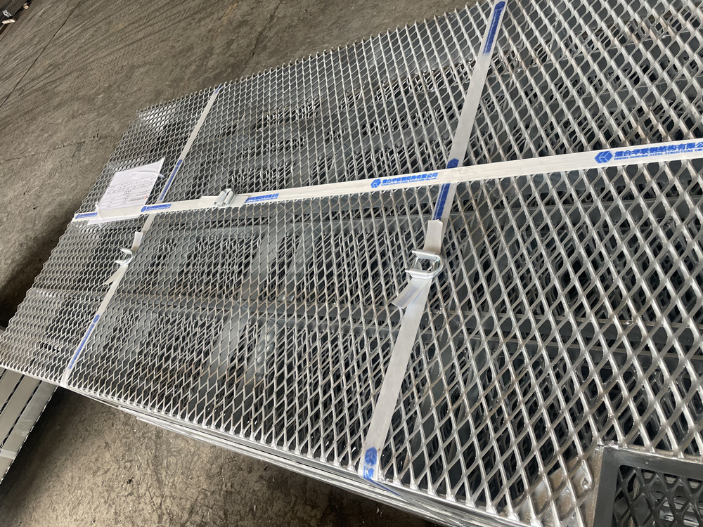 Heavy Duty Steel Decking Grating Price for Sheep Farm