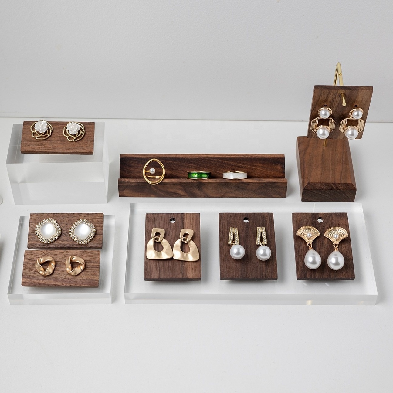 Wood Earring Display Cards 2 Holes Jewelry Holder Portable Earring Stands for Selling Retail Small Business Jewelry Display