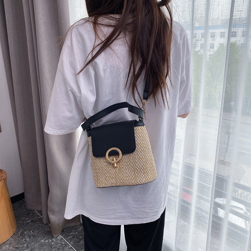 2022 Wholesale Lock Leather Ladies Hand Bags Crossbody Women Handbags Woven Beach Straw Bag