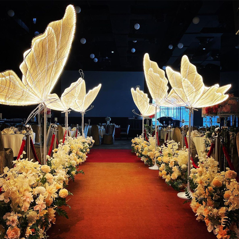 Wholesale butterfly large warm white led light wedding lighted butterfly for wedding event decorations