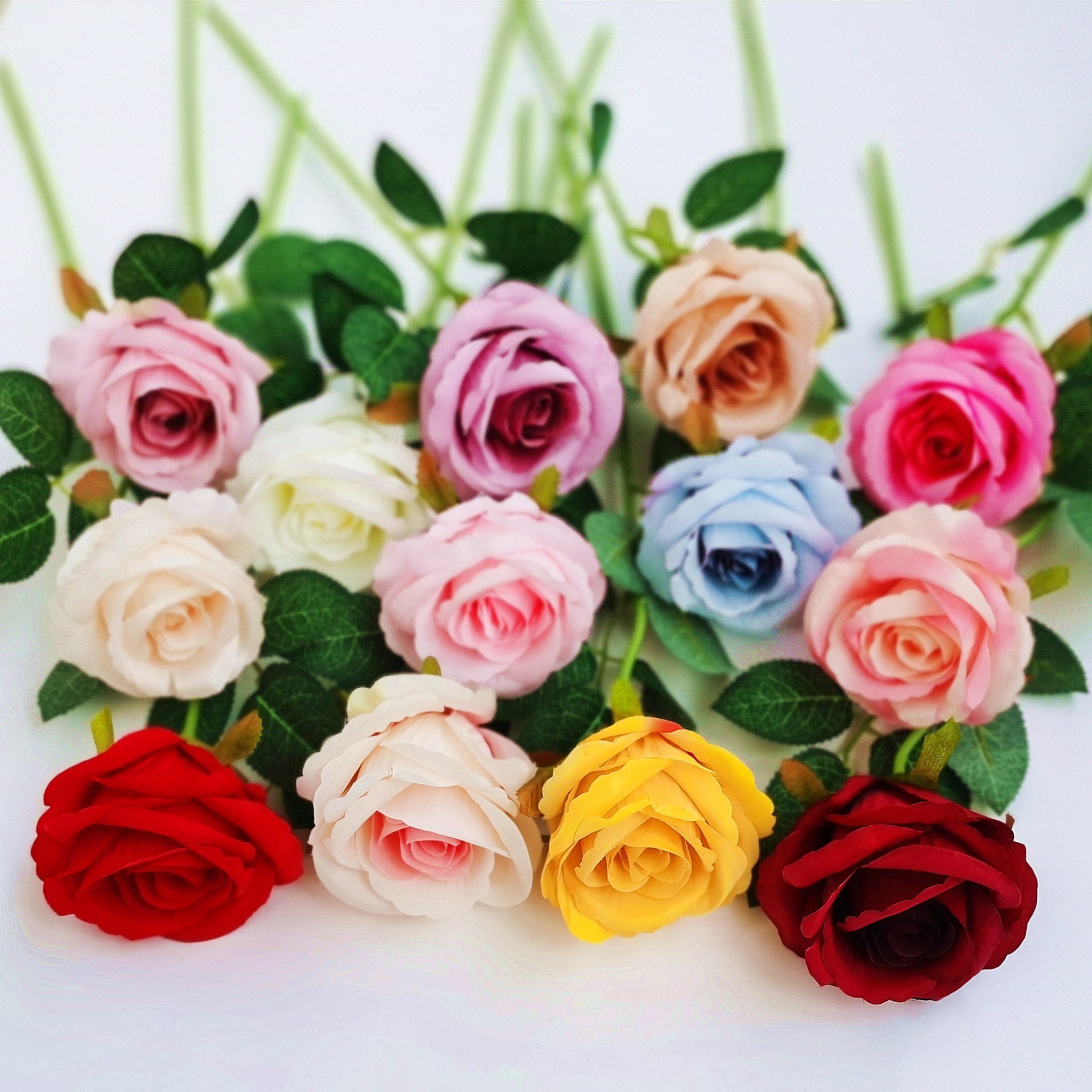 Real Touch Long stem Silk Roses Bouquets Velvet Roses For Wedding Home Decoration