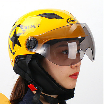 Electric motorcycle  helmets for Men and Women in Autumn and Winter  wholesale motorcycle helmets open face helmet